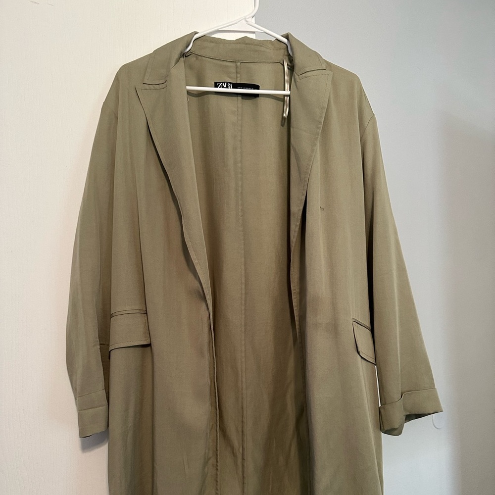 zara lightweight trench